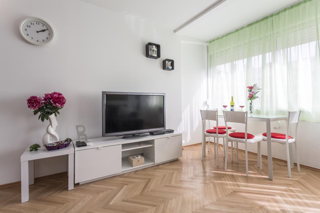 Apartment Petro Oldtown سبليت المظهر الخارجي الصورة