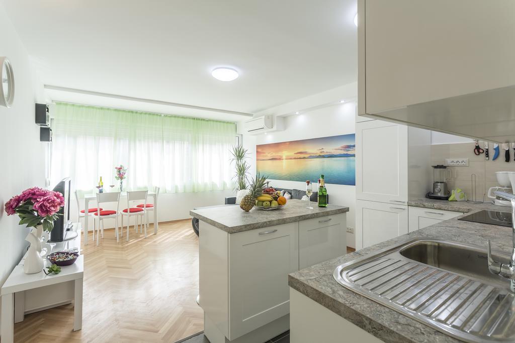 Apartment Petro Oldtown سبليت المظهر الخارجي الصورة